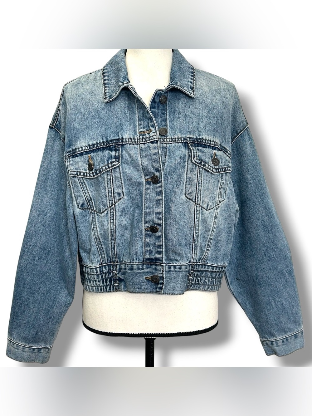 KENSIE Size M Retro Denim Jacket MEDIUM WASH